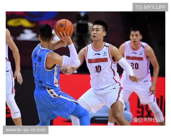 篮球战术变革：新策略引领球队胜利